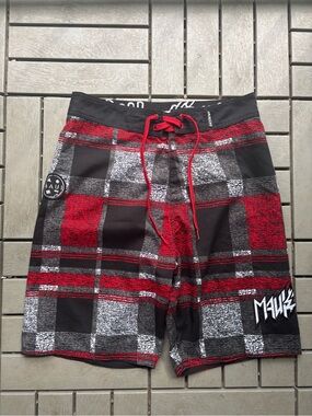 Maui and Sons Red Black Plaid Swim Board Shorts